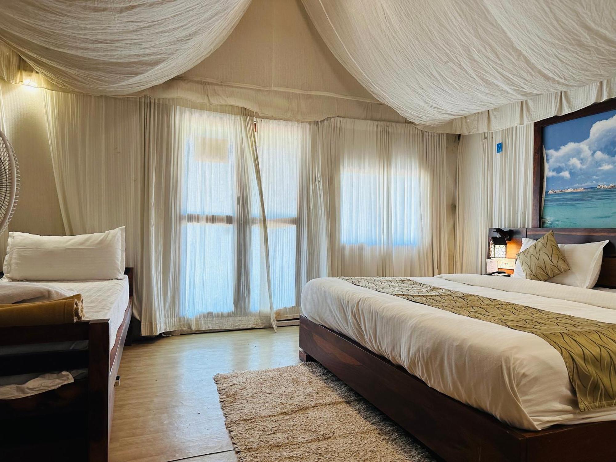 סאסאן גיר Lion Park Hotel & Resorts מראה חיצוני תמונה