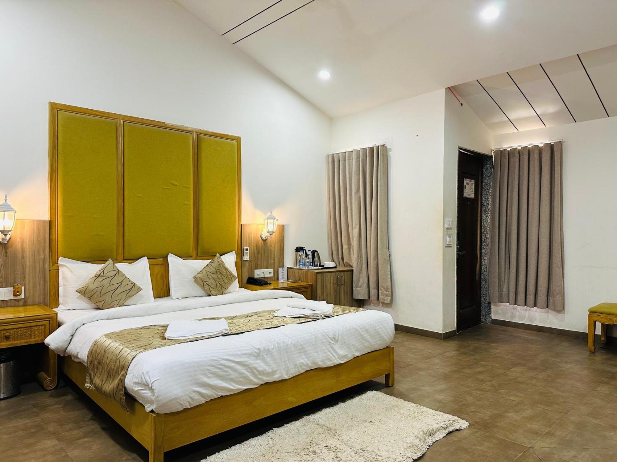 סאסאן גיר Lion Park Hotel & Resorts מראה חיצוני תמונה