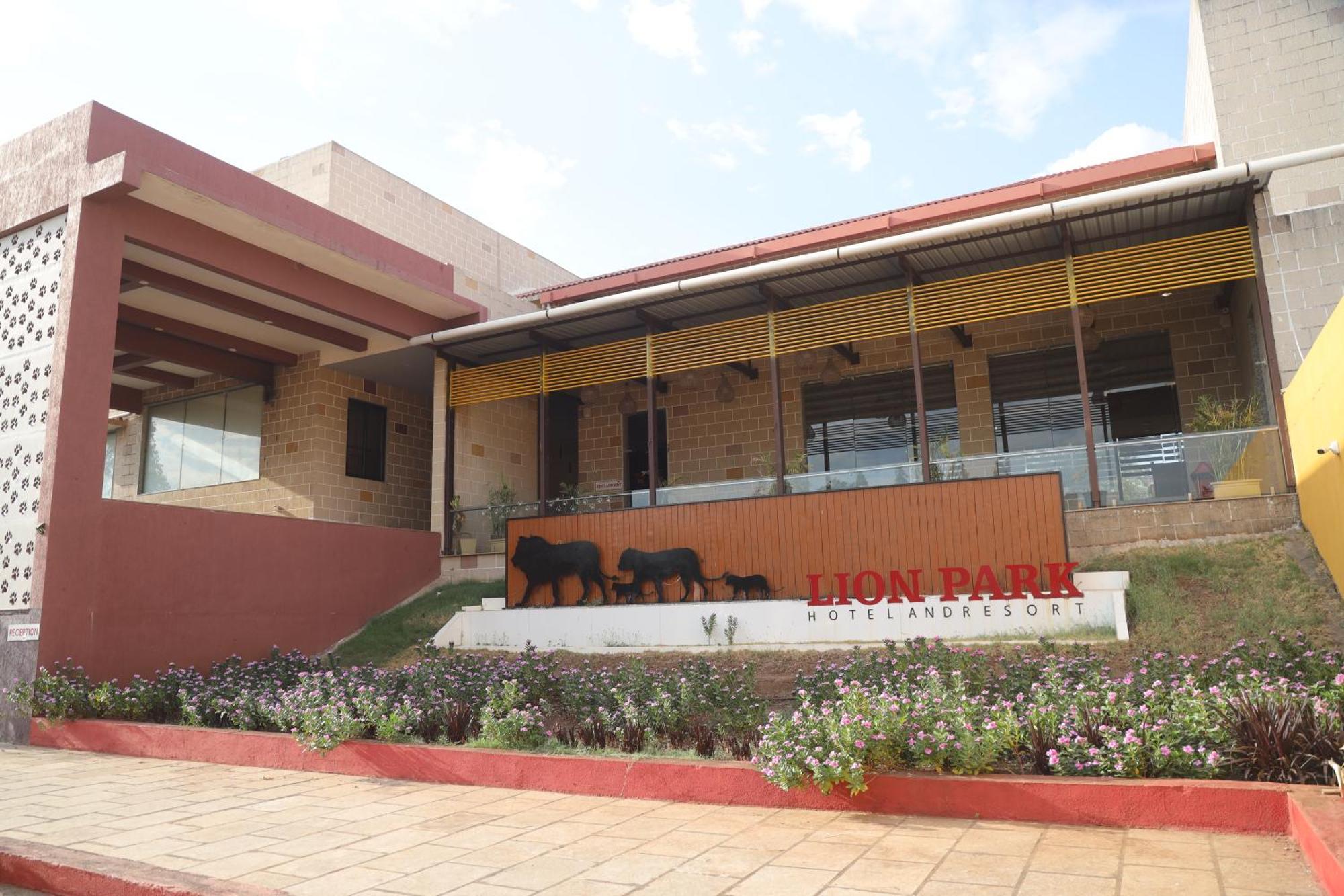 סאסאן גיר Lion Park Hotel & Resorts מראה חיצוני תמונה