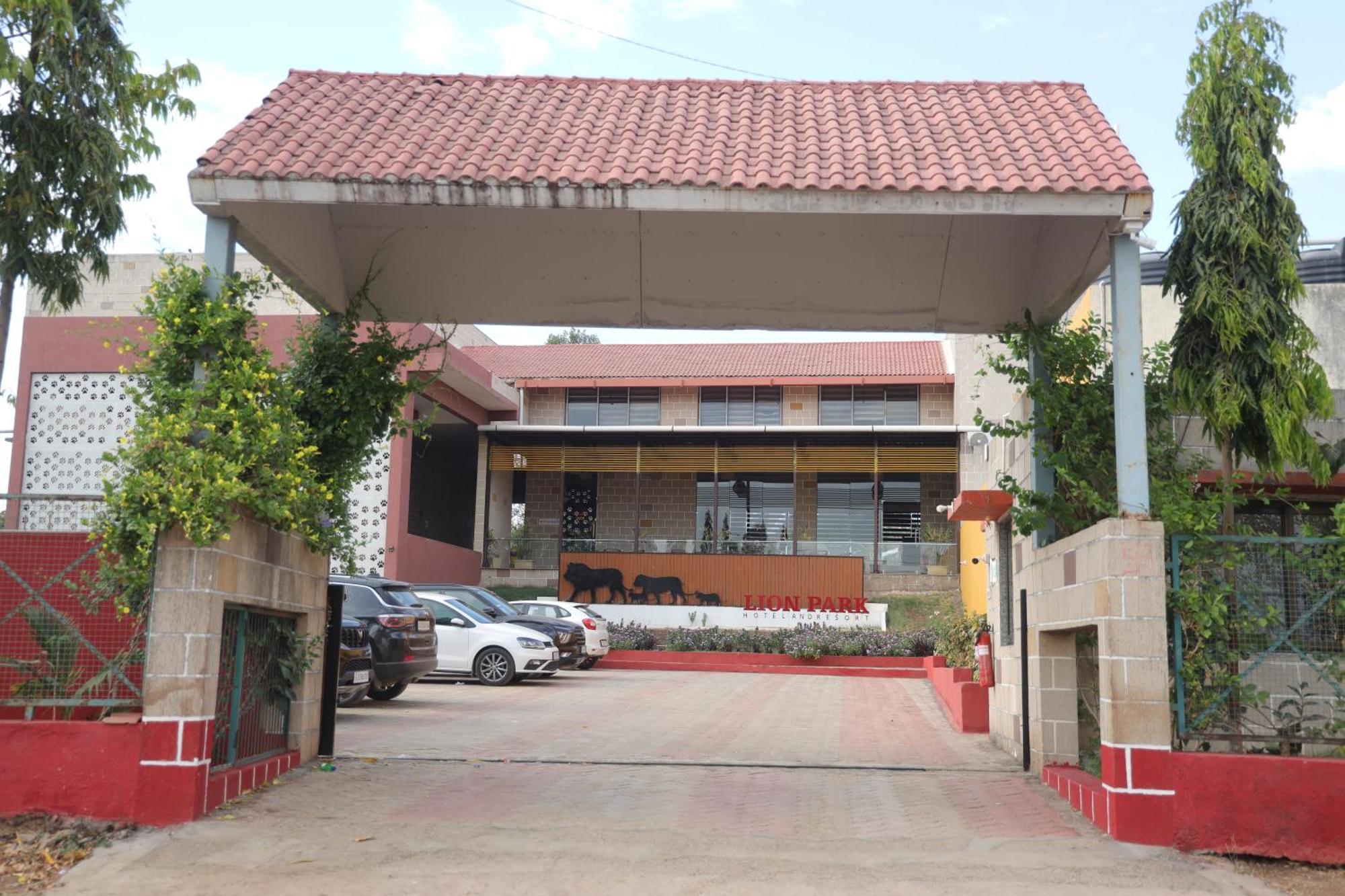 סאסאן גיר Lion Park Hotel & Resorts מראה חיצוני תמונה