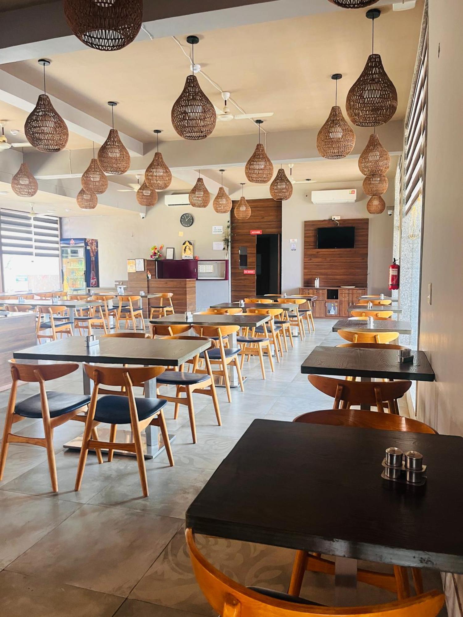 סאסאן גיר Lion Park Hotel & Resorts מראה חיצוני תמונה