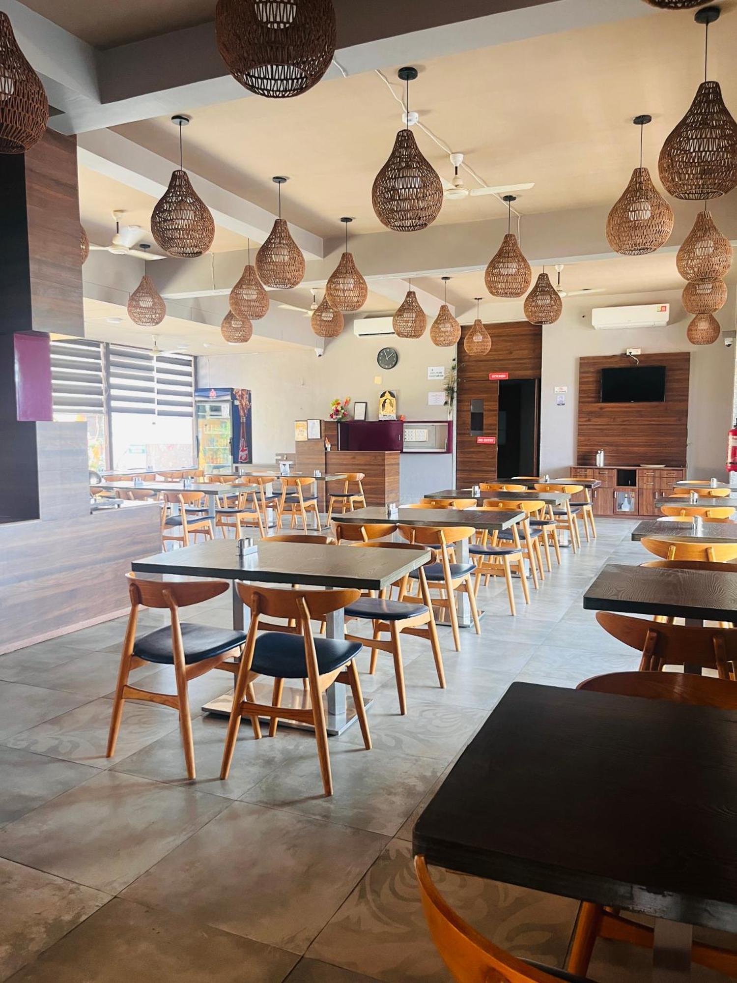 סאסאן גיר Lion Park Hotel & Resorts מראה חיצוני תמונה