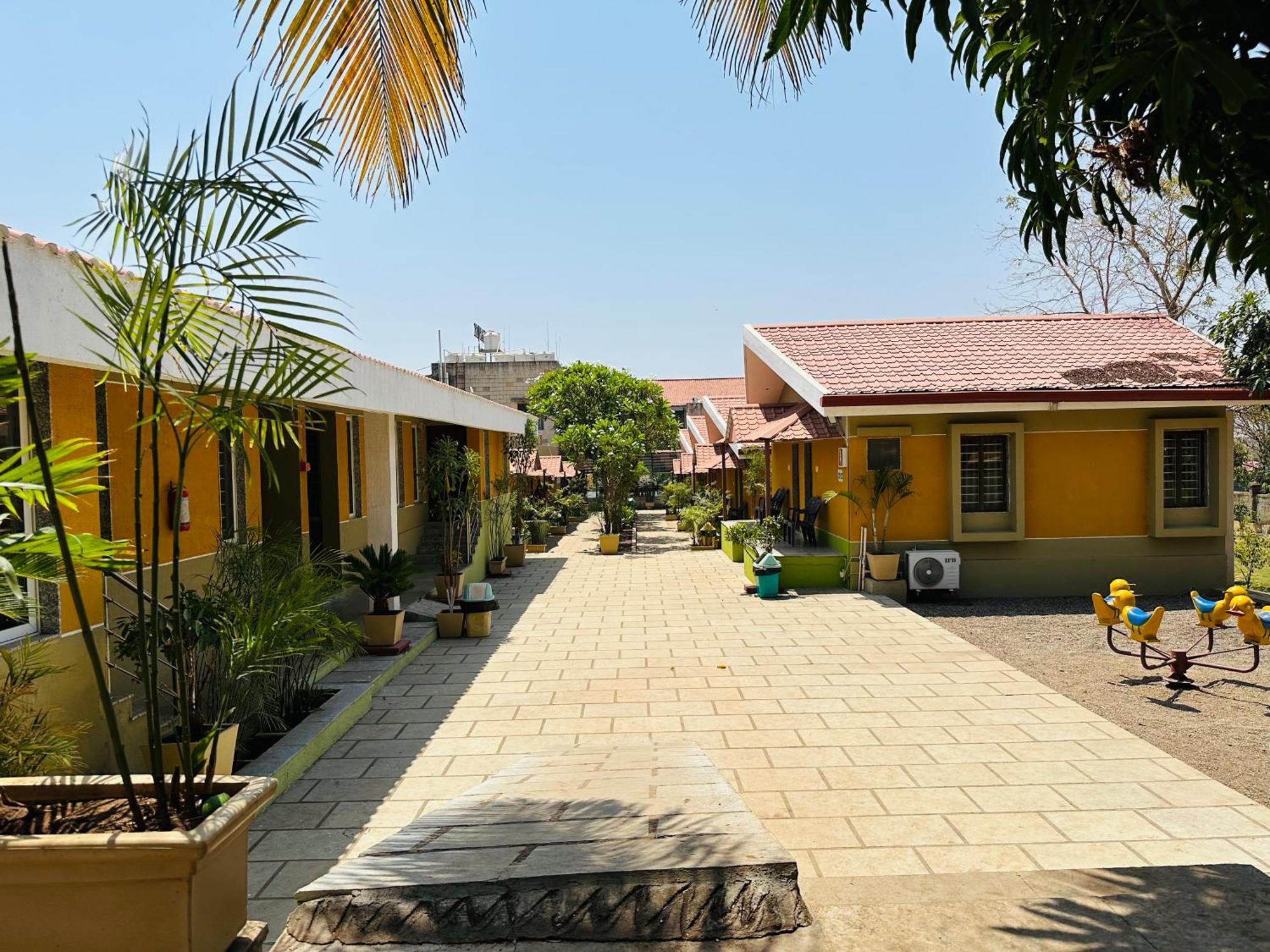סאסאן גיר Lion Park Hotel & Resorts מראה חיצוני תמונה