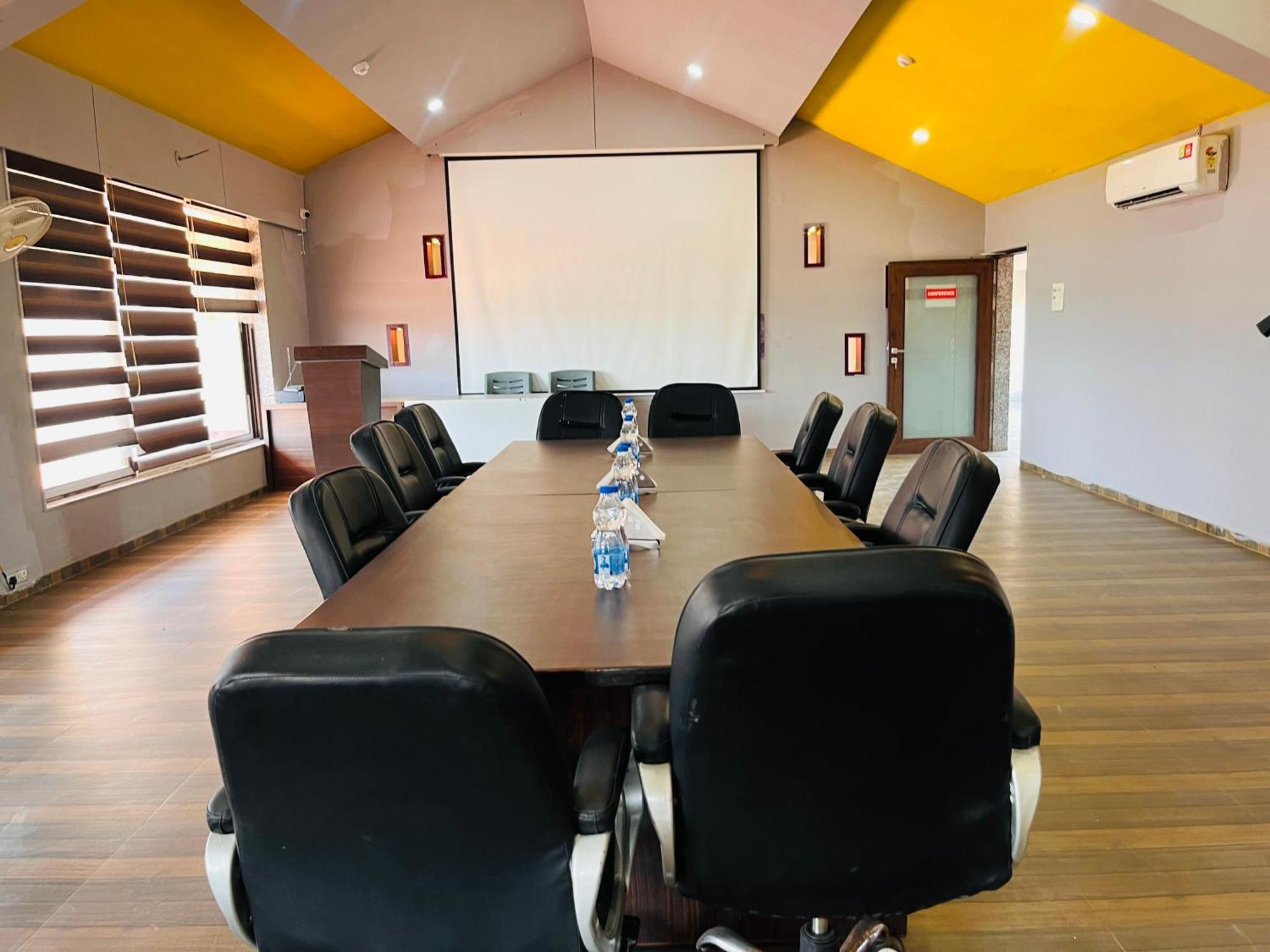סאסאן גיר Lion Park Hotel & Resorts מראה חיצוני תמונה